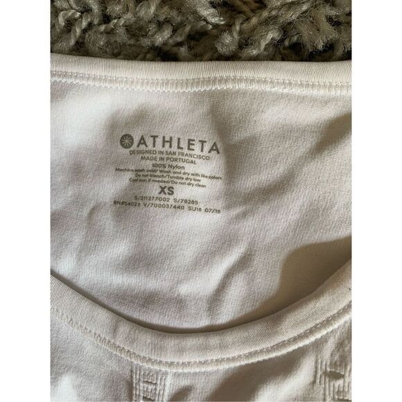 Athleta Foothill SEAMLESS Split Tie BACK white TANK TOP sz XS S - Picture 4 of 7